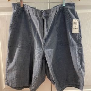 NWT Karen Scott Woman’s Shorts Size 16